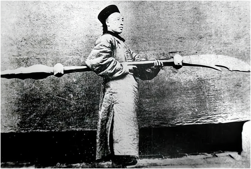 历史上最后一位武状元张三甲,曾两招打败霍元甲,可惜英年早逝