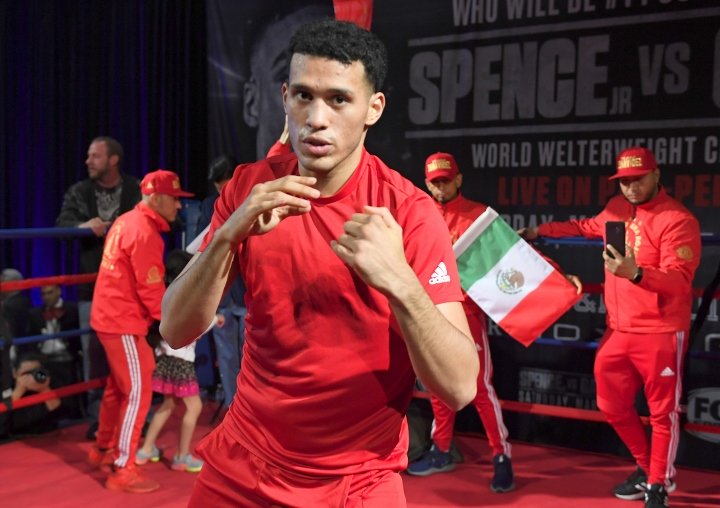 本周日,wbc超中量级过渡世界拳王头衔争夺战打响,拳迷们不容错过