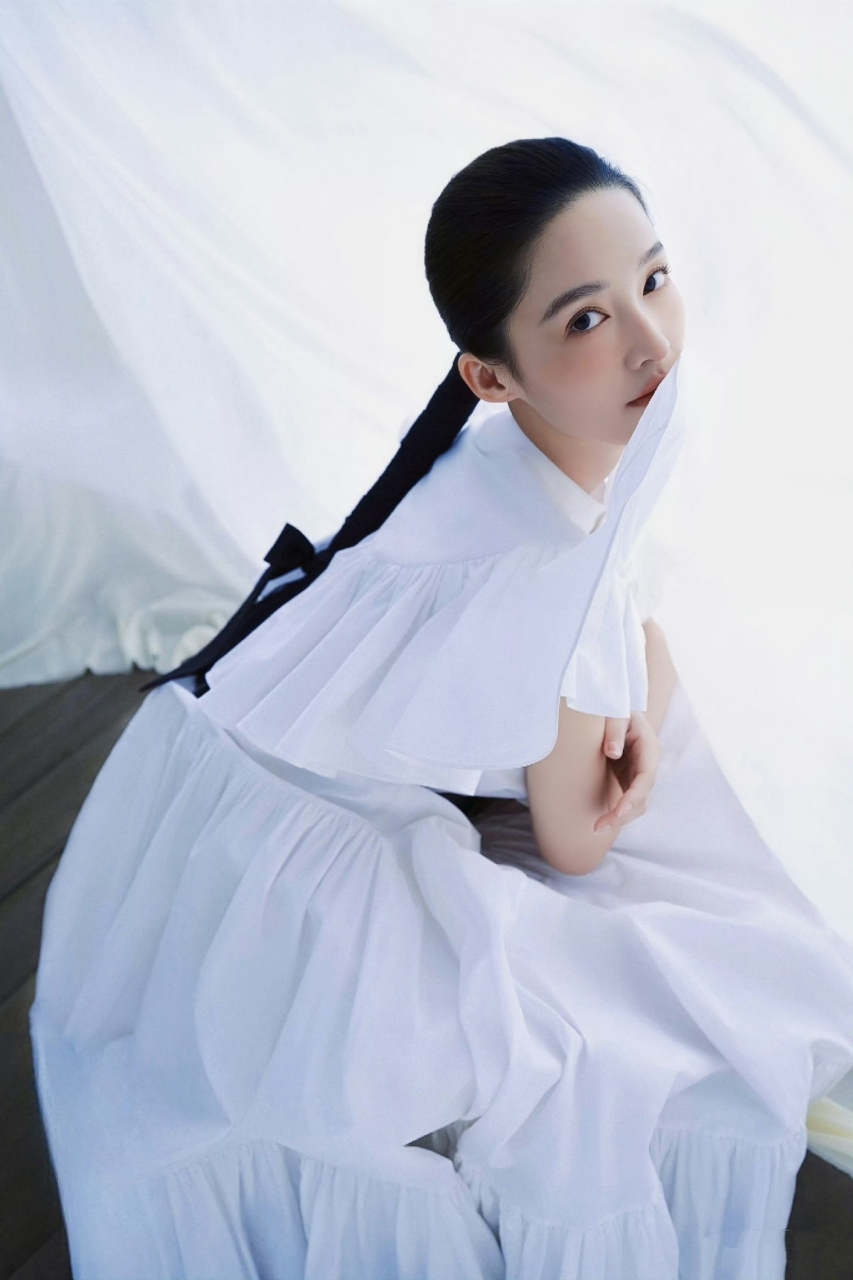 李沁好美太绝了