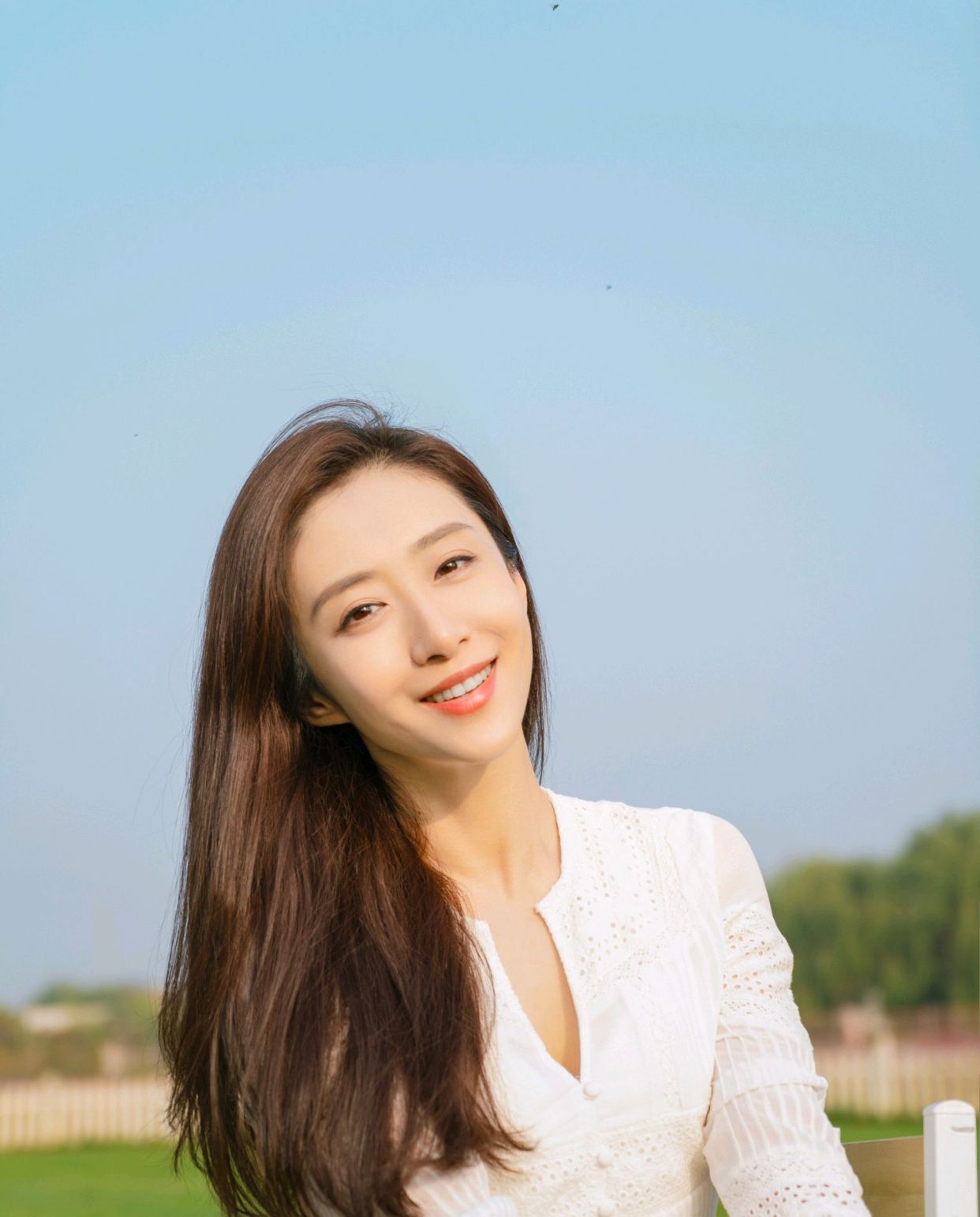 明星写真美图|刘思彤