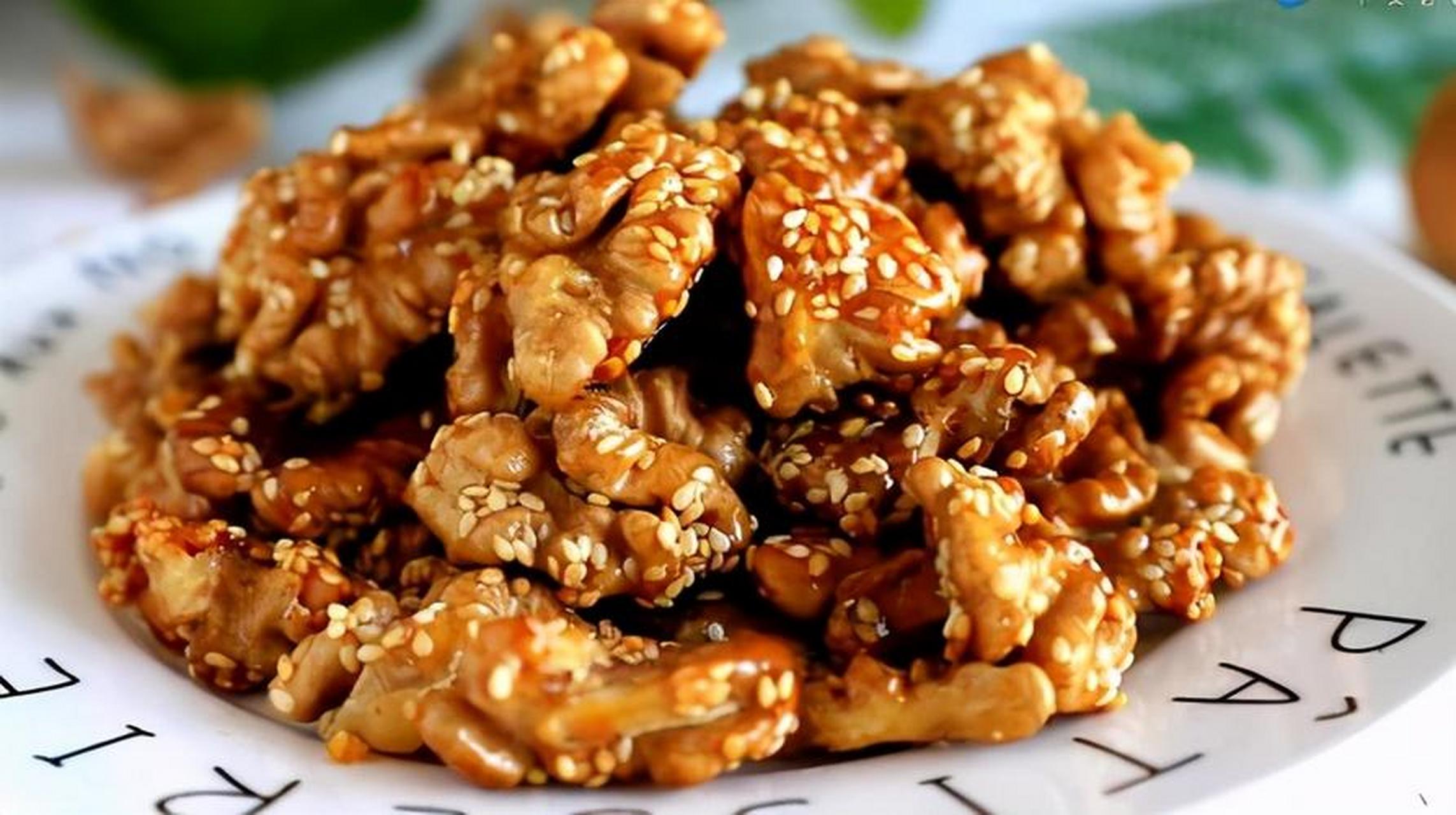 琥琥珀核桃做法简单,味道香甜酥脆,好吃又解馋,学会不用出去买  琥珀