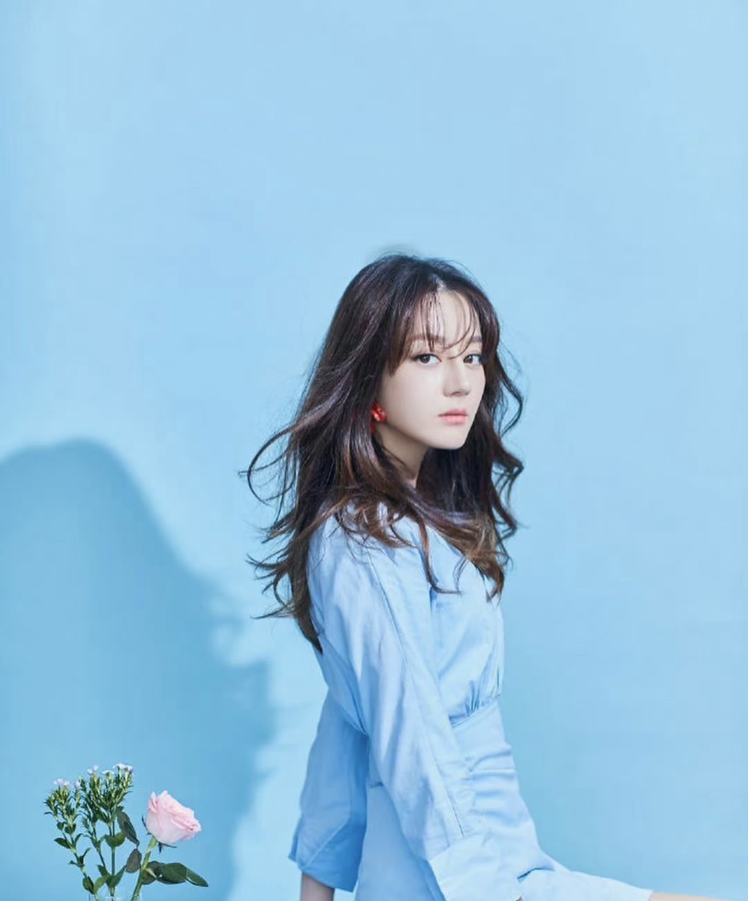 迪丽热巴今天是蓝色小仙女美女