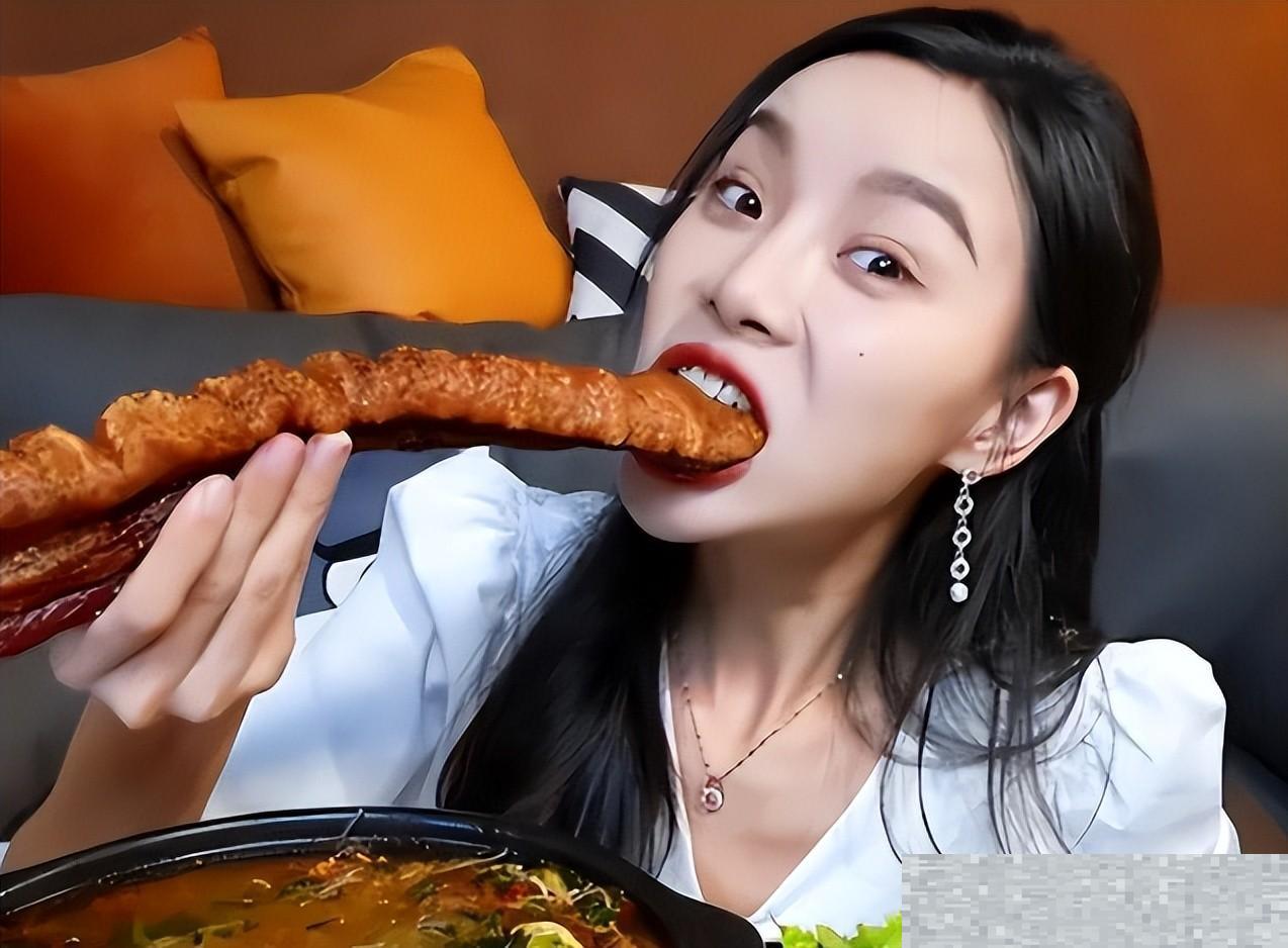 又一位吃播翻车!从"小贝饿了"事件揭开吃播们的丑恶现状!