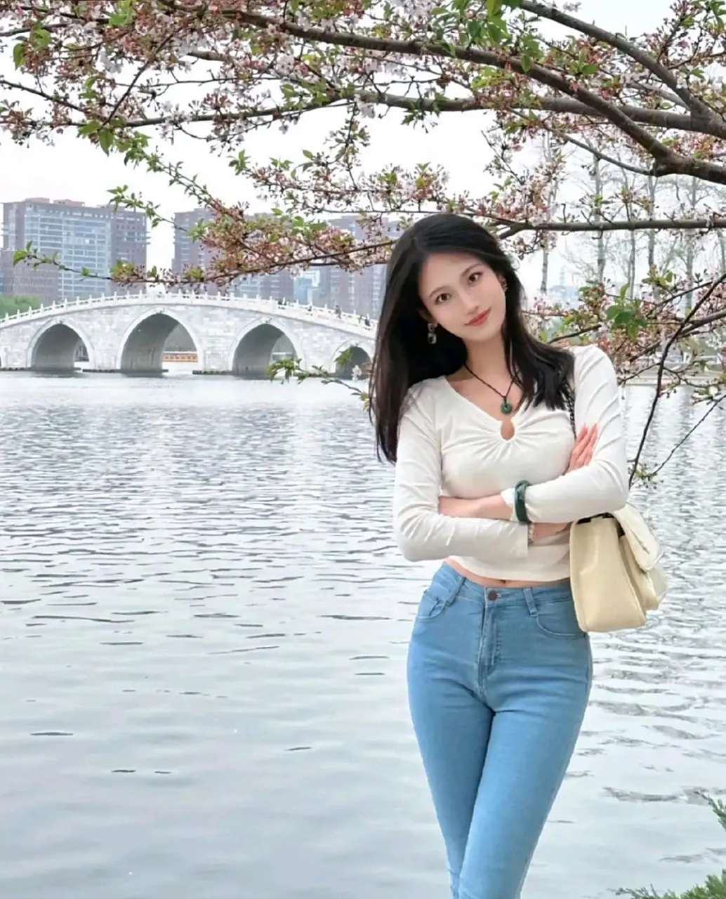 自古江南出美女呀[嘻嘻]