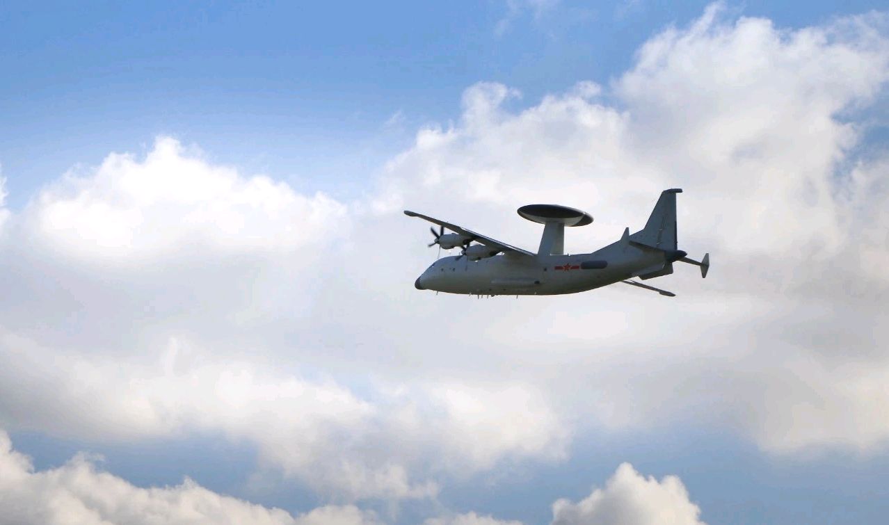 一组空警500预警机美图