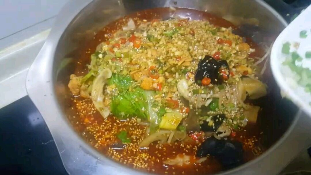 舌尖上的美食重庆冒菜