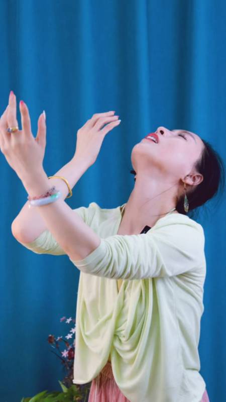 2022-06-166晓玥女子康疗瑜伽3.