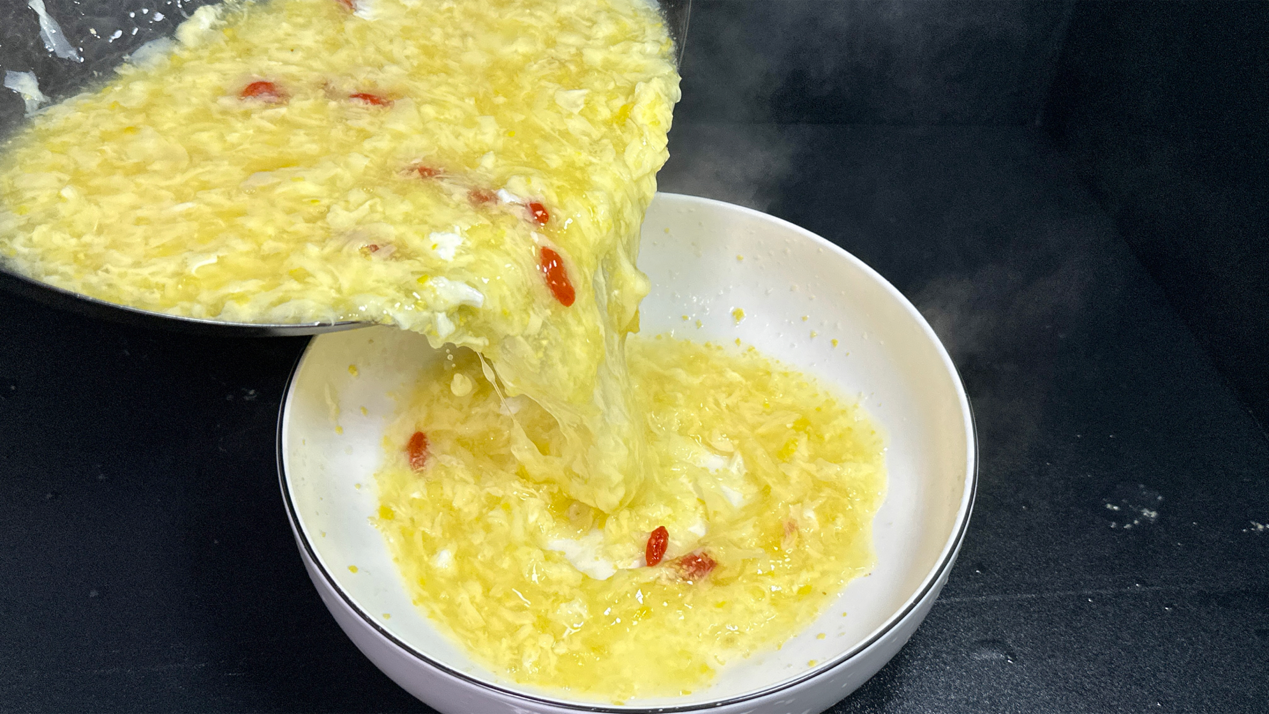 大鱼大肉吃腻了就做这样一碗汤,香甜爽滑解油又解腻做法还特简单