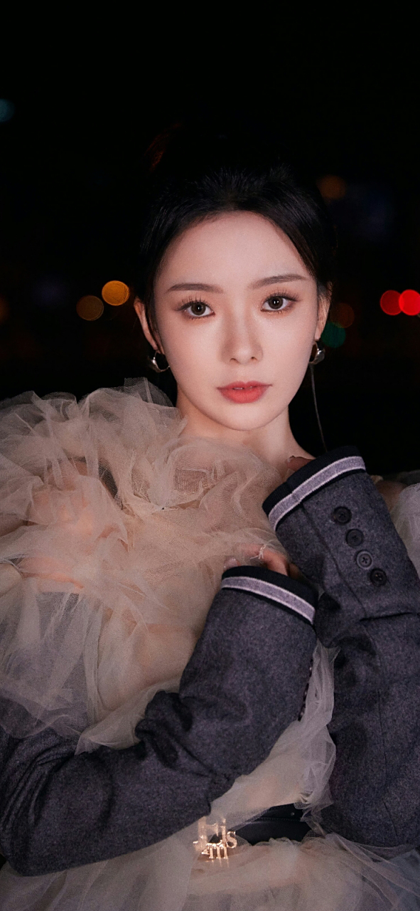 陈卓璇贵妇气质写真