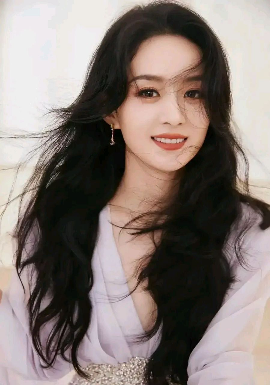 我不明白他让人家姑娘未婚先孕,也没办婚礼,离婚了也有了新欢了,怎么