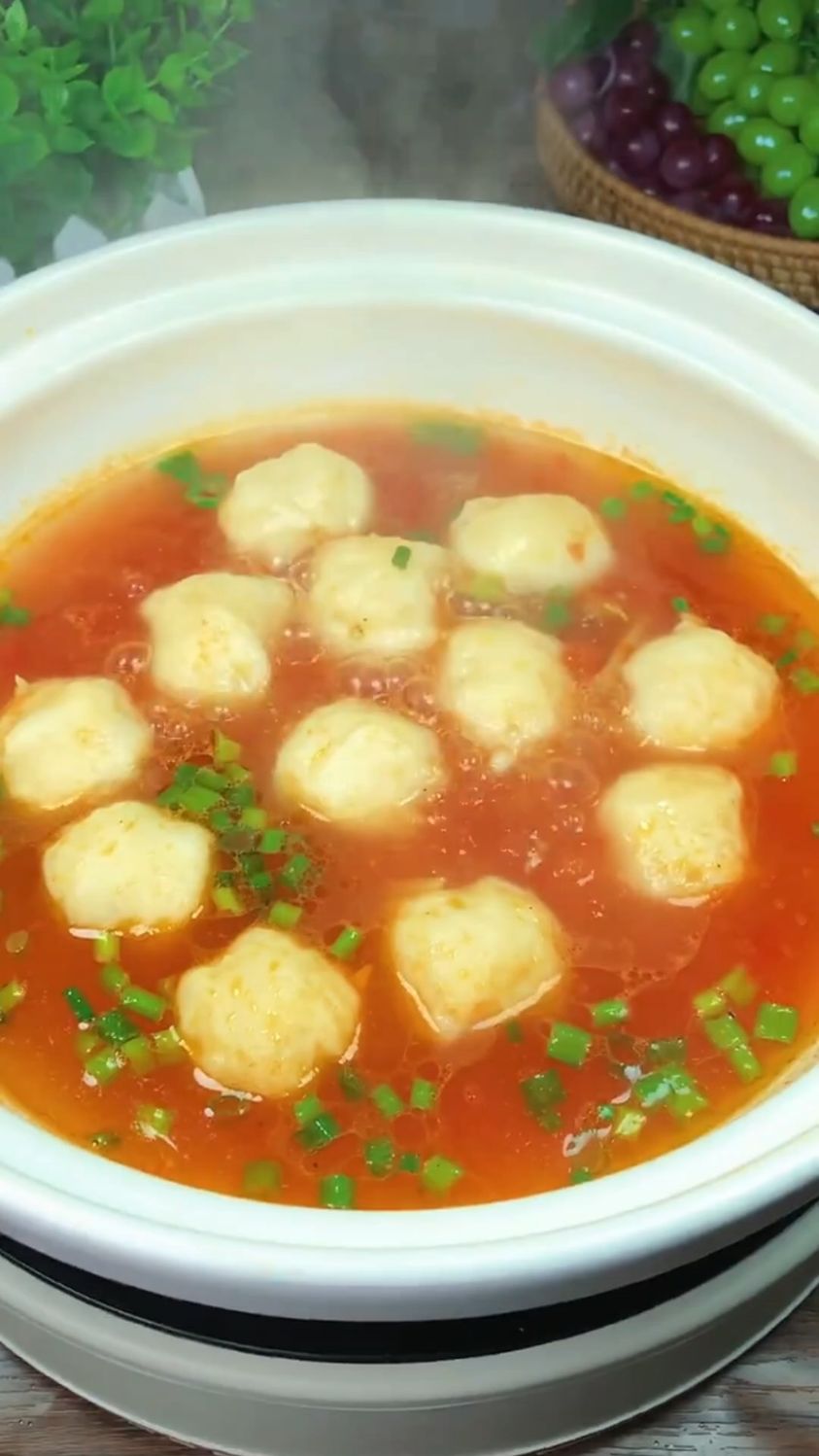 家常西红柿鱼丸汤——美食教程