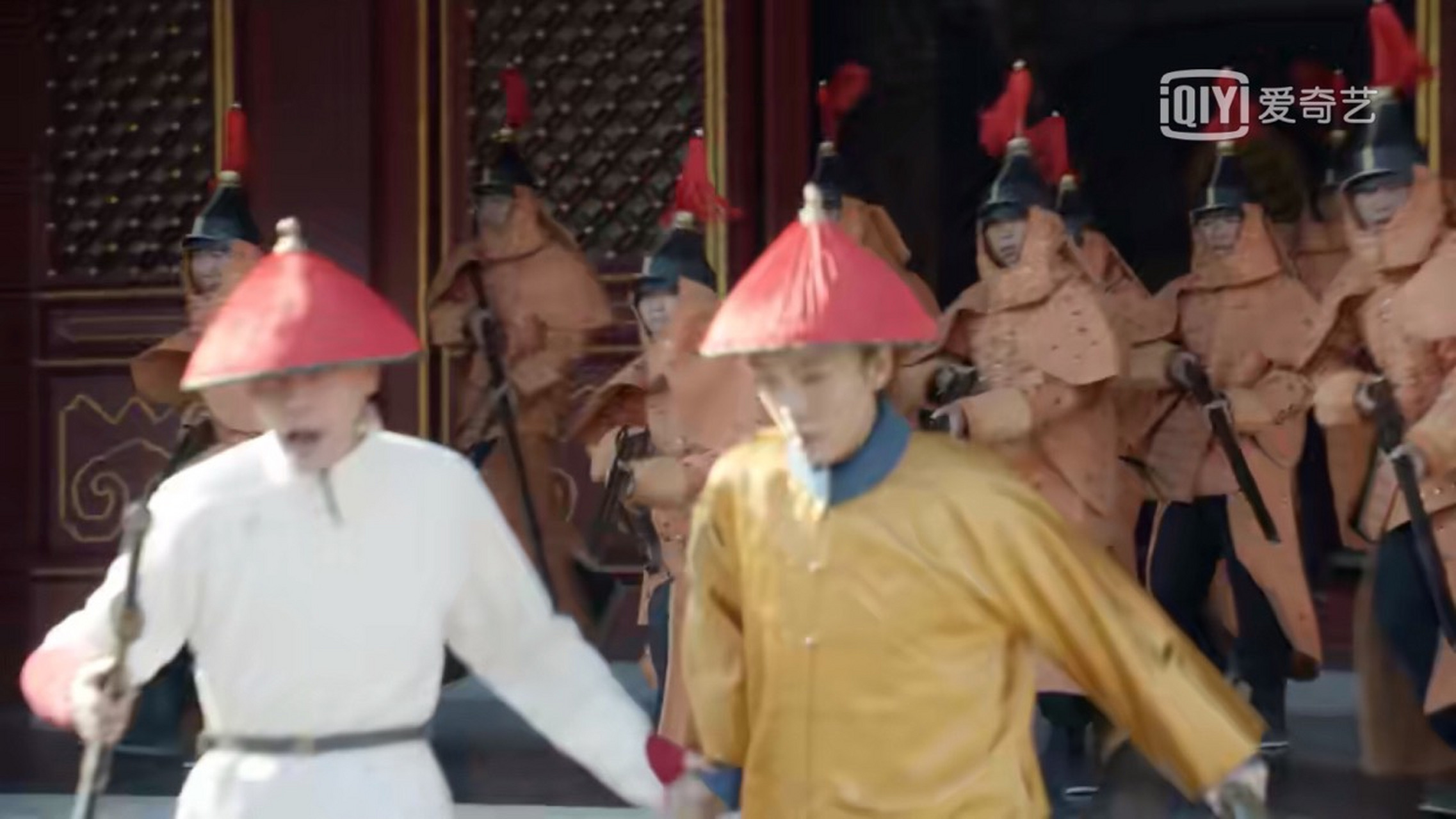 新版鹿鼎记归辛树一家死了,这版倒是没黑归辛树一家武功(印象里陈小春