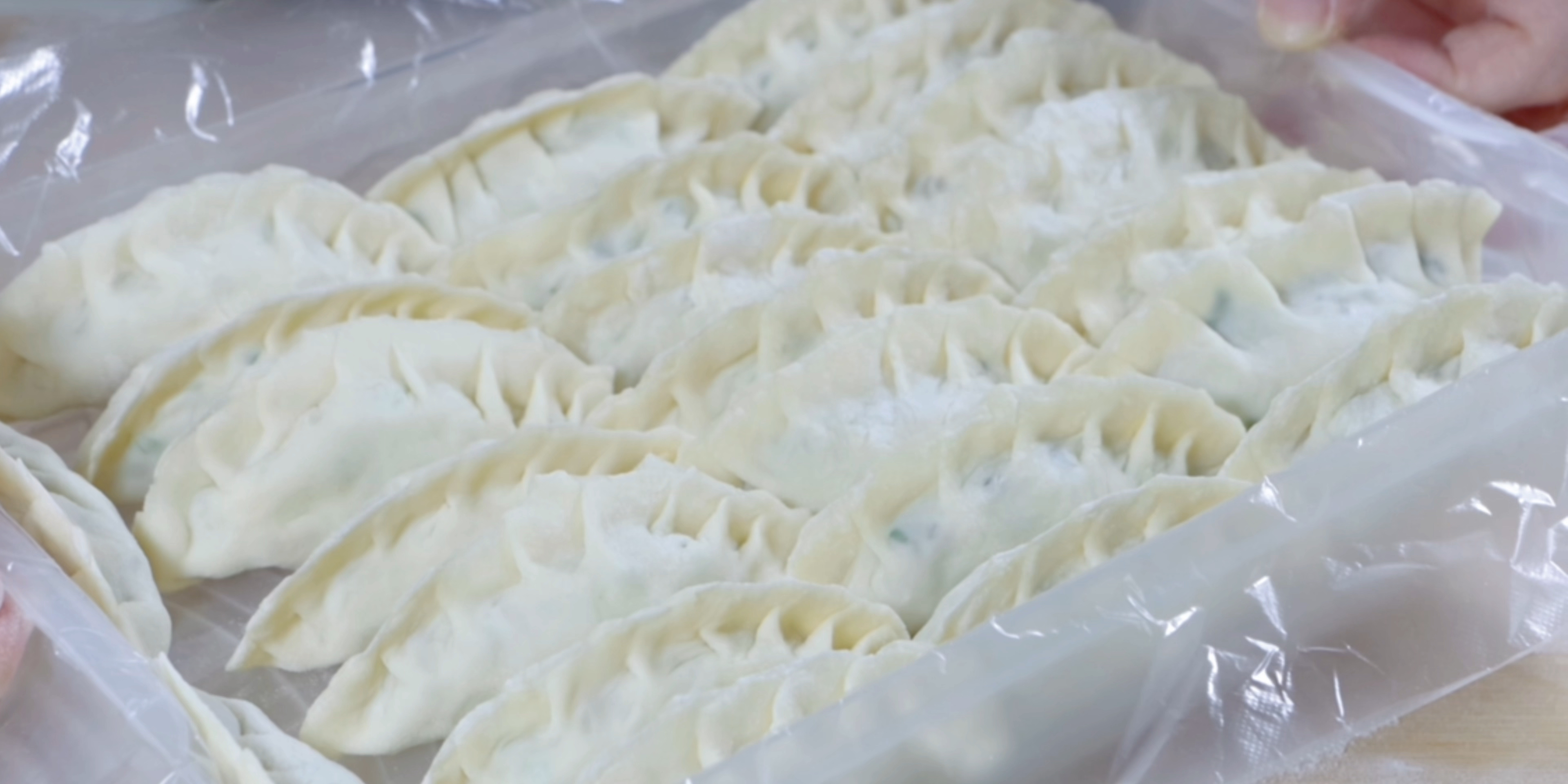 饺子,一种馅料三种包法,一次可多做吃不完的冷冻保存