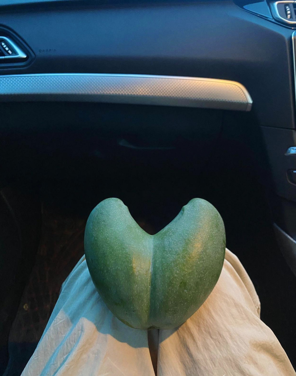 想成为牛魔王的芒果.#趣图搞笑