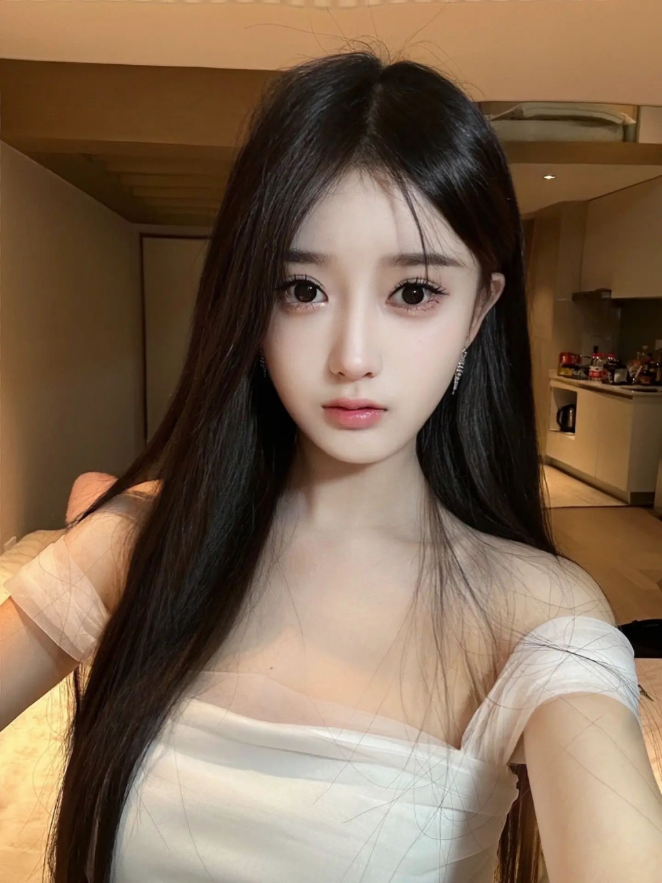 高颜值美女# 气质优雅的女人,有时清高,这种源于骨子里的傲气与成长