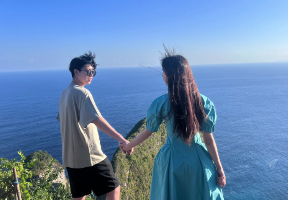 吴亦凡二审开庭,前女友们各自有了新生活