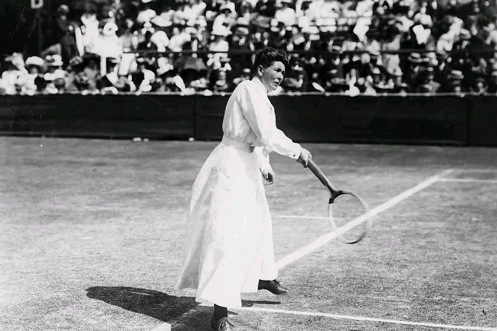 历史老照片,1900年第一届奥运会,首位女子网球金牌获得者,英国的