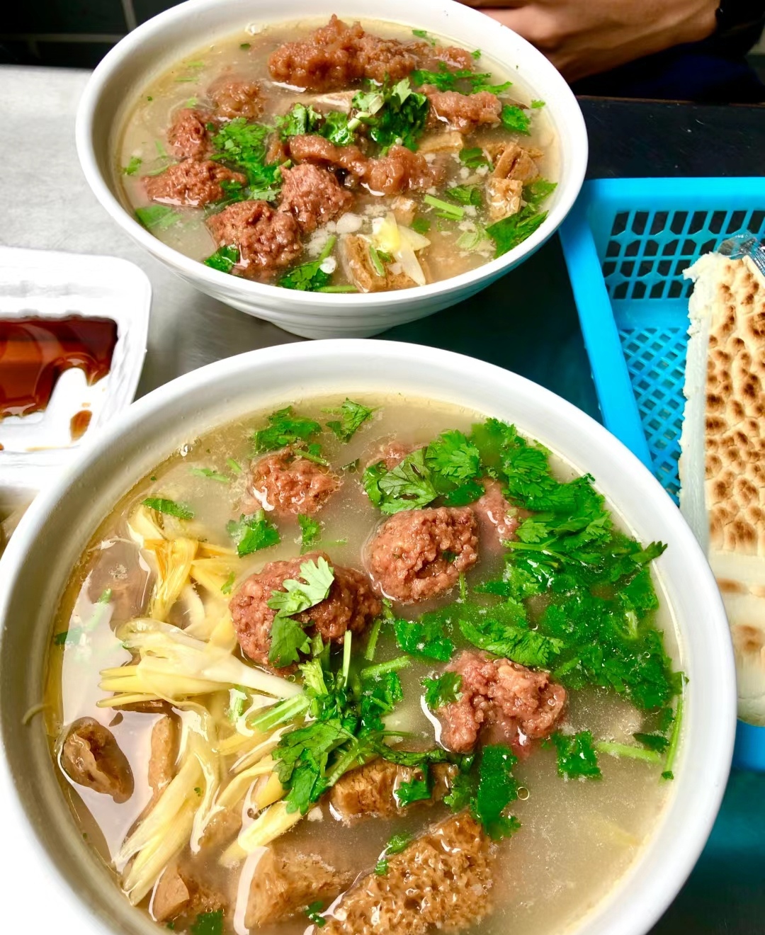 四味菜是开封的传统名吃,也是冬季里人们非常喜欢的美食.