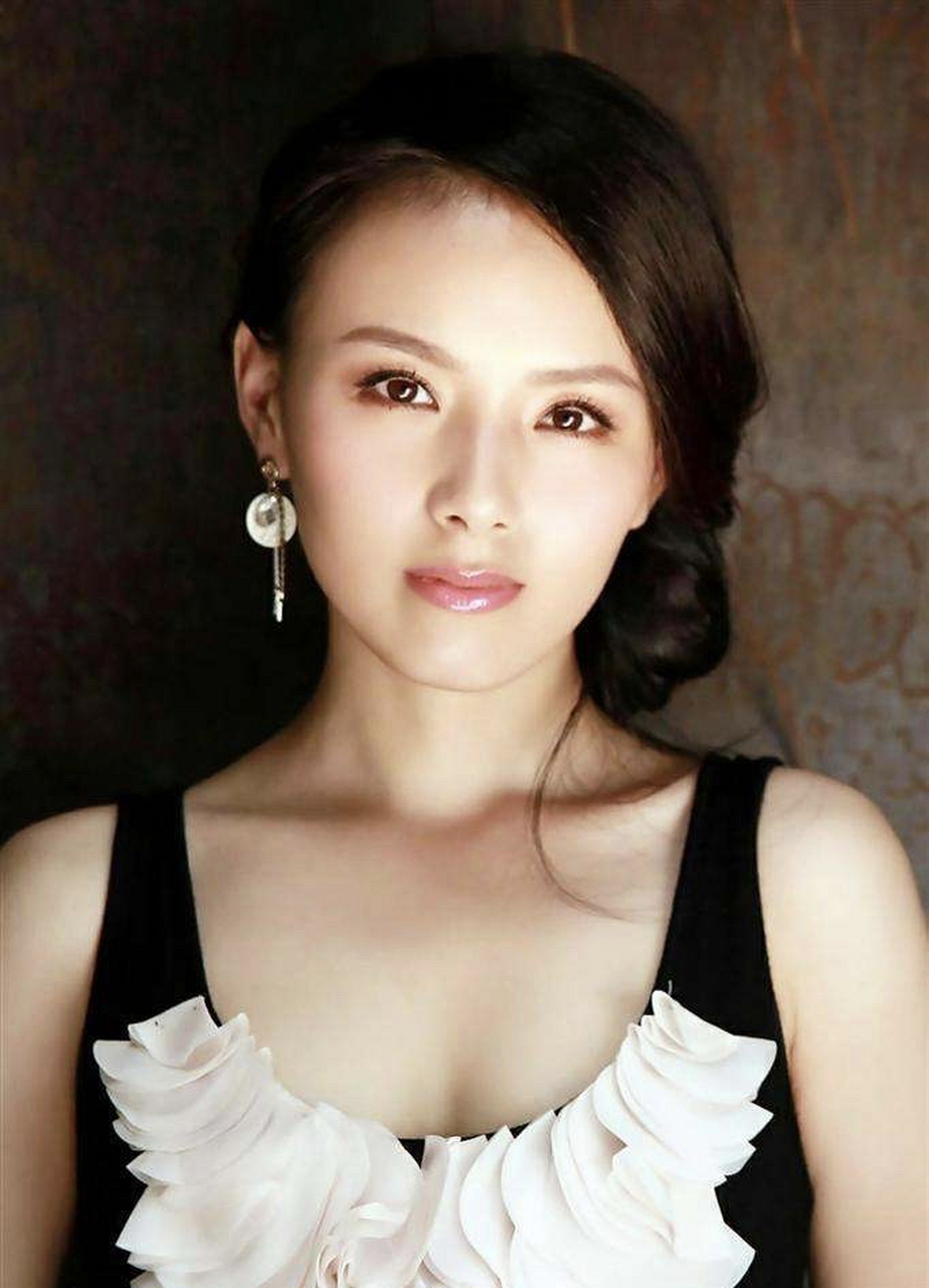 曹艳,1983年1月6日出生于江西,中国内地女演员,毕业于中央戏剧学院