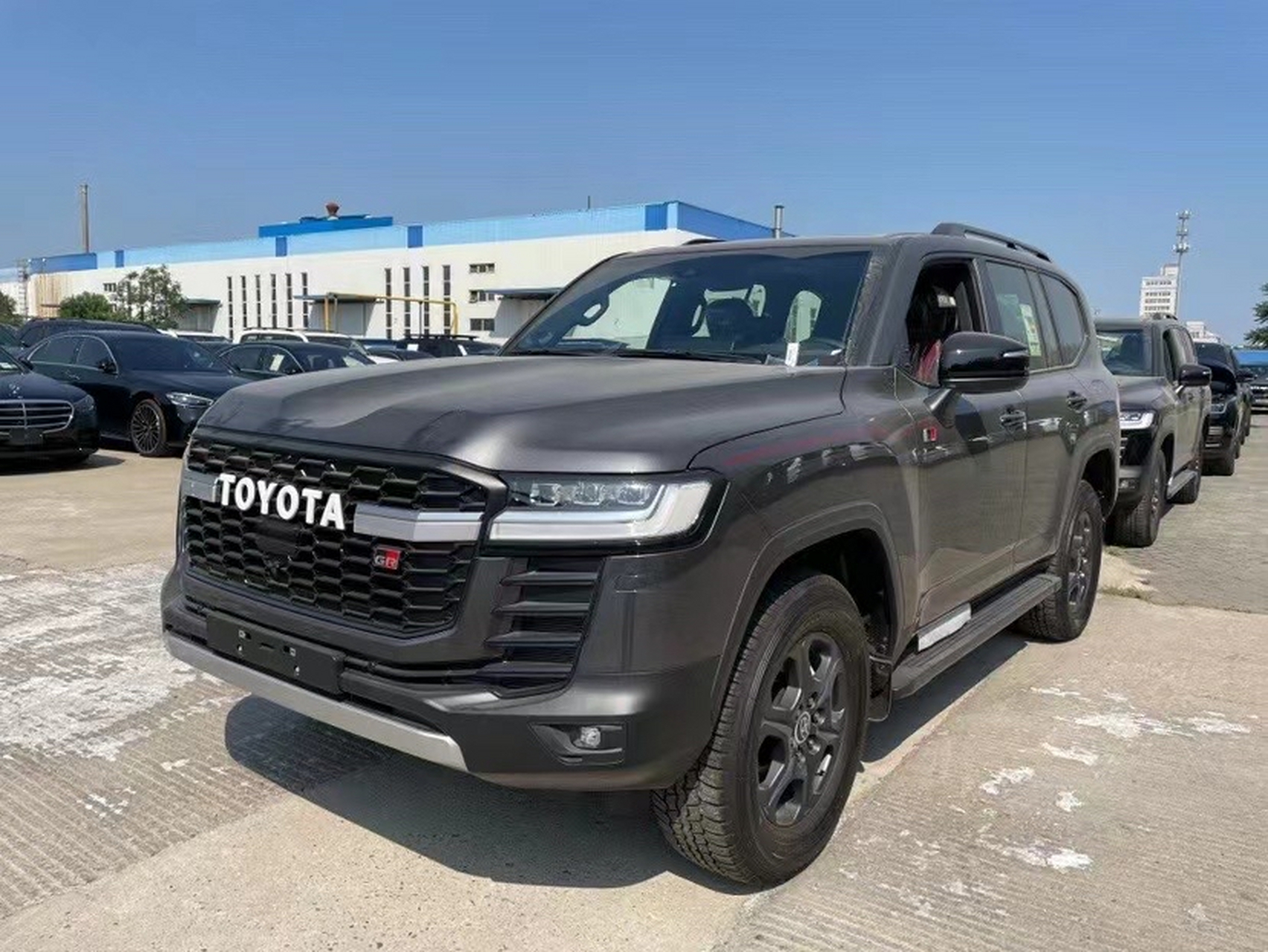 平行进口丰田酷路泽lc300gr