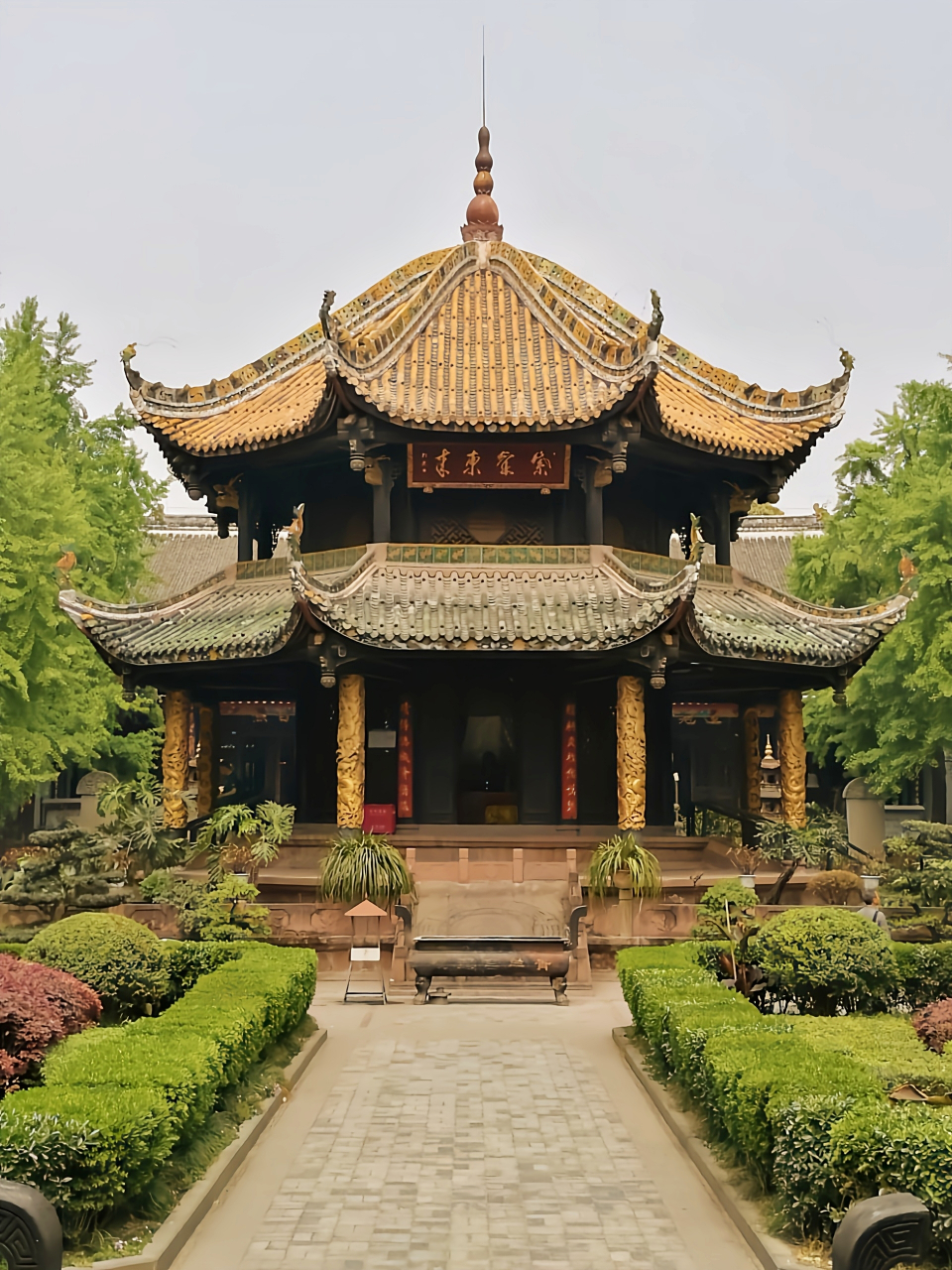 成都九眼桥,驷马桥和青羊宫在民国时期的老照片,一对比今天的九眼桥