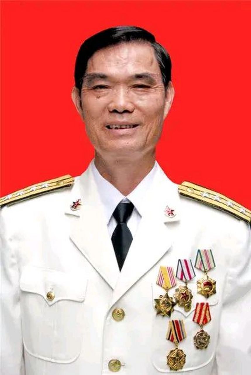 1971年,23岁女干部李玉枝,不顾家人反对,嫁给了战斗英雄麦贤得.