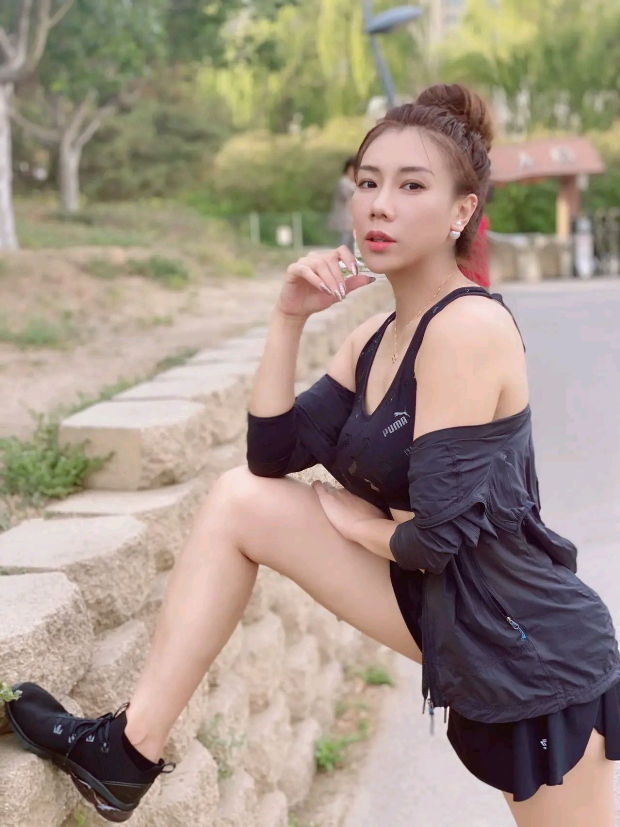 国际马拉松冠军吴敏性感动人,身材火辣超爆迷人