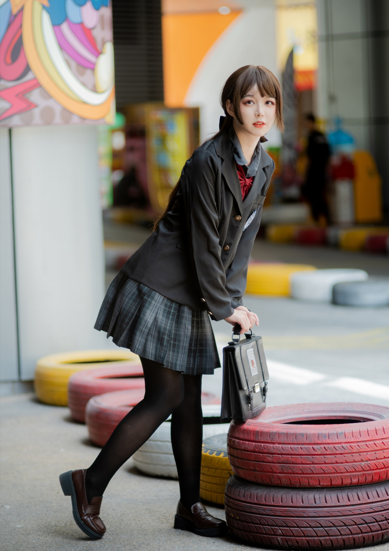 穿"黑丝"裤袜的jk小姐姐的可爱诱惑,呆萌呆萌的,可爱死了