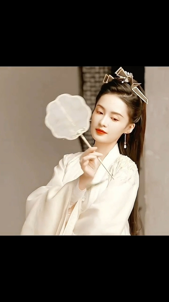 "眉目映星辰,绰约温婉意"#林婉儿来了!