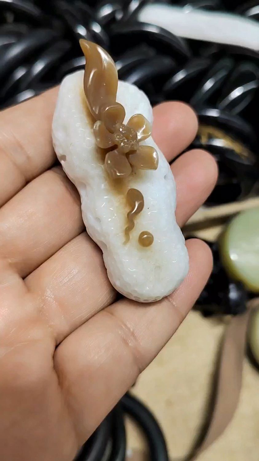 糖料和田玉香插