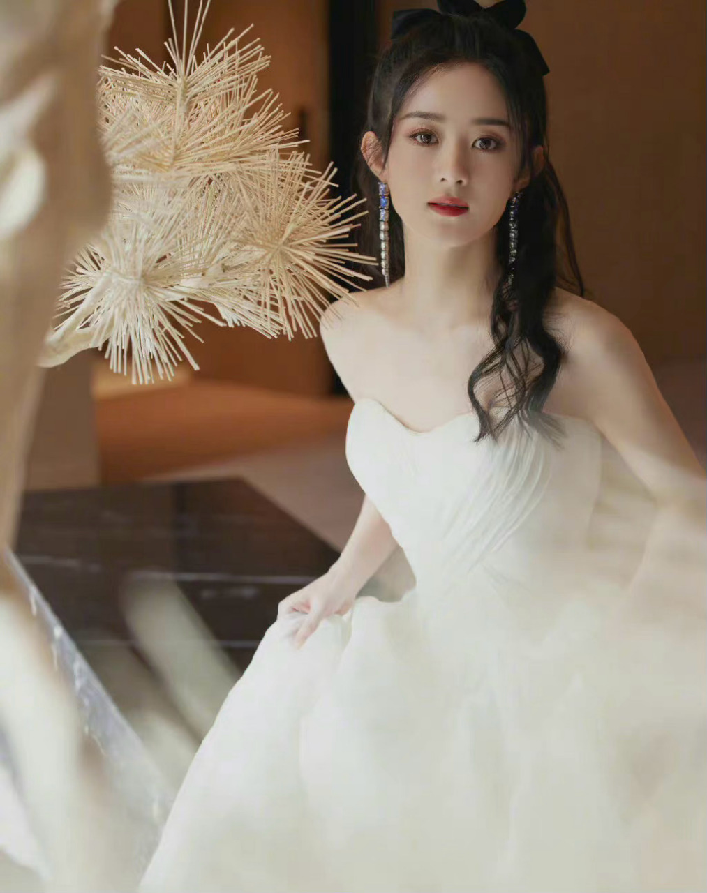 来看看女明星的公主头造型[送花花]angelababy,迪丽热巴,赵露思
