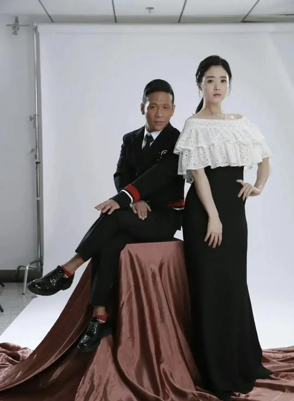 宋小宝,蒋欣,这组合,真是"咖妃"遇到了"华妃"啊.