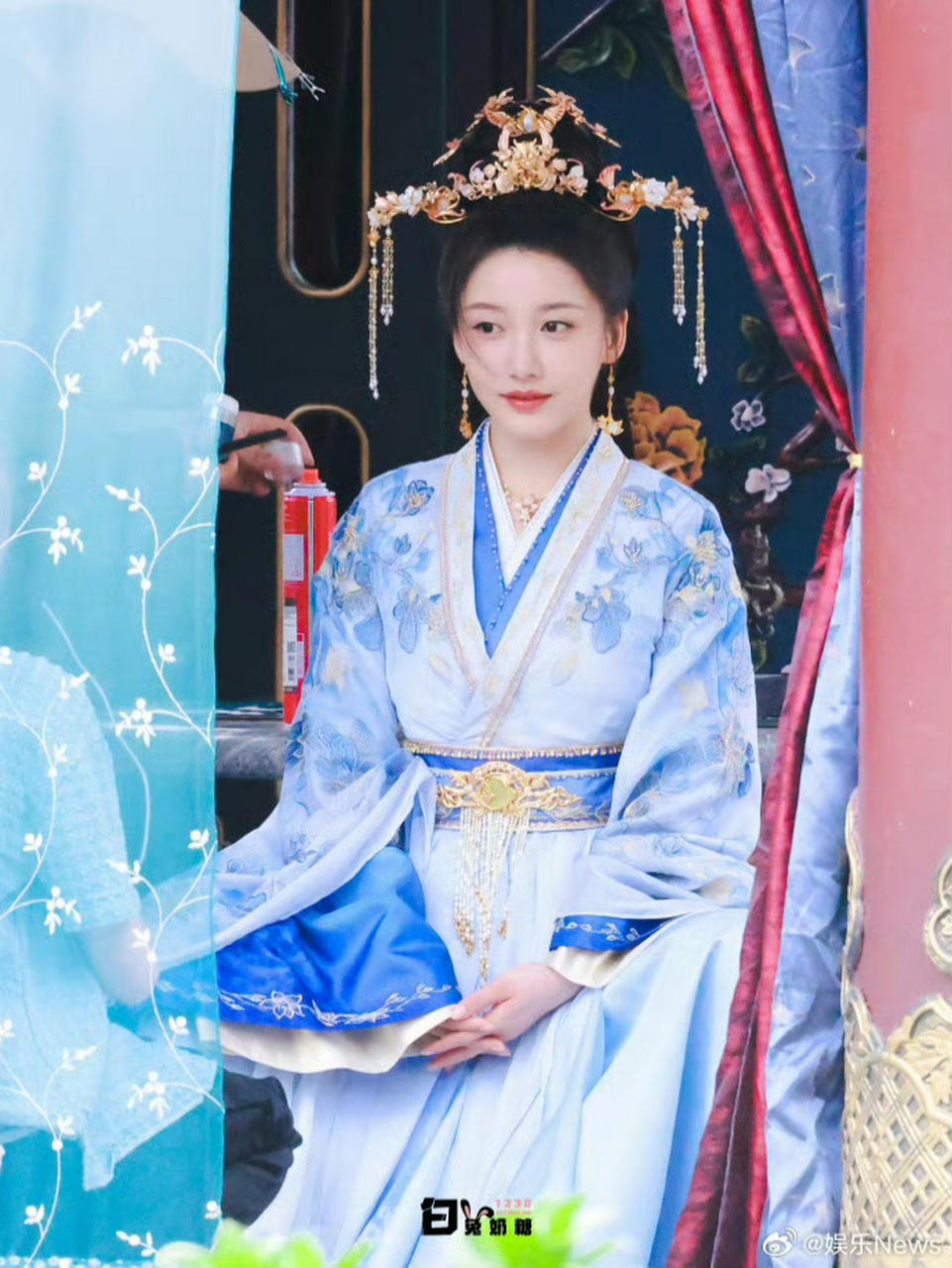 姜贞云也参演了电视剧《少年白马醉春风》,她饰演的角色叫做易文君