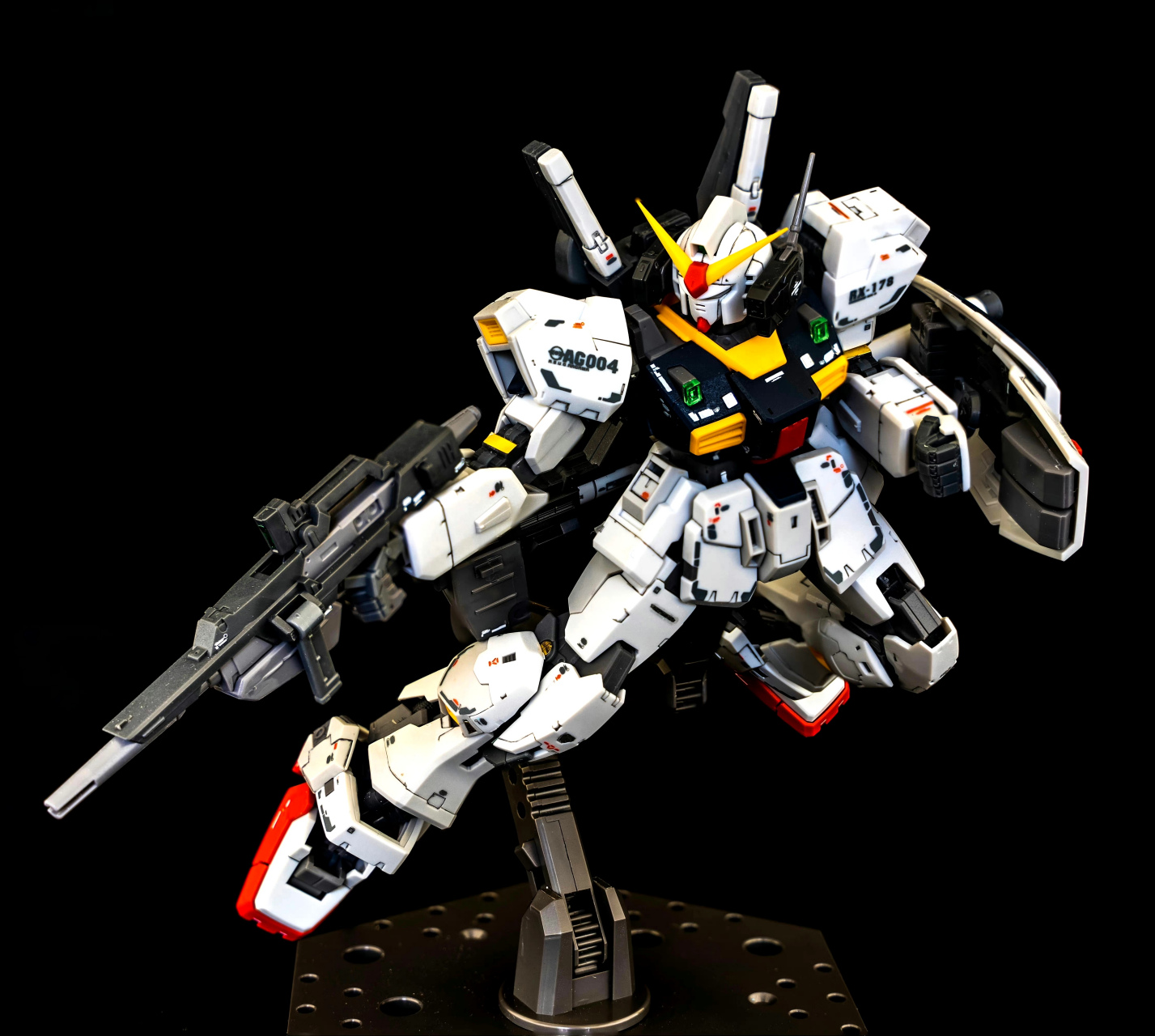 模型欣赏:机动战士高达z rg rx-178 mkii 马克兔,by dawn.
