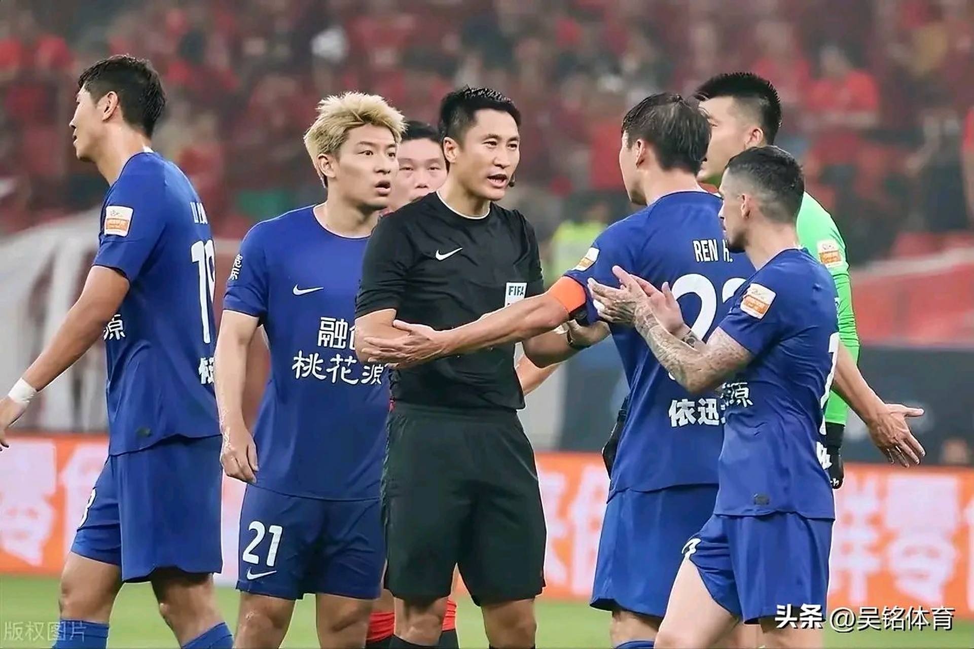 媒体人:2023年中超icon"新四大恶人"排行榜,大概如下  李湘彬 韦世豪