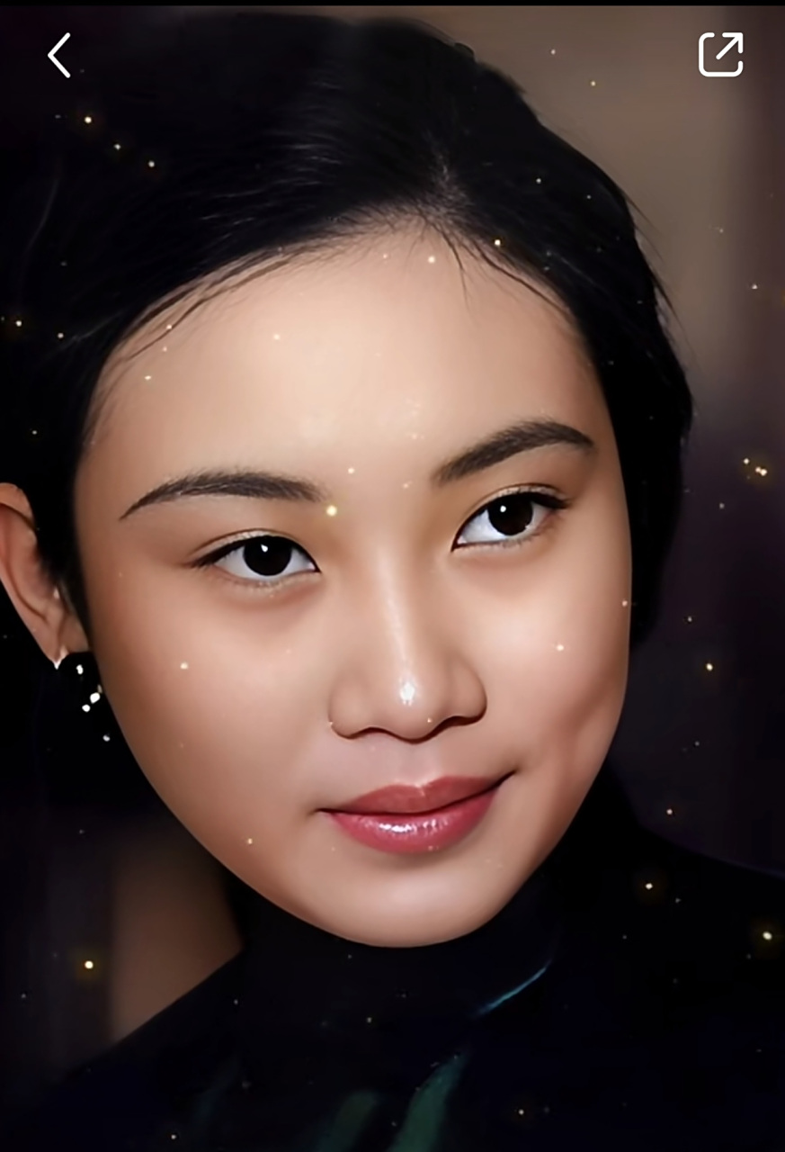 民国影后胡蝶胡蝶是民国时期的著名女演员,因为其出众