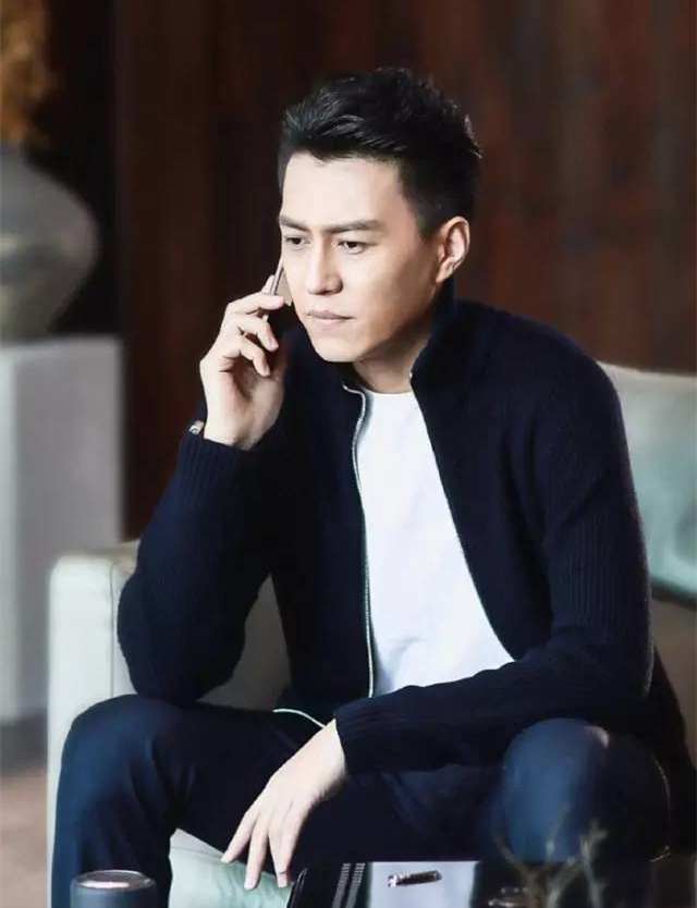 贺涵真是经典的霸道总裁