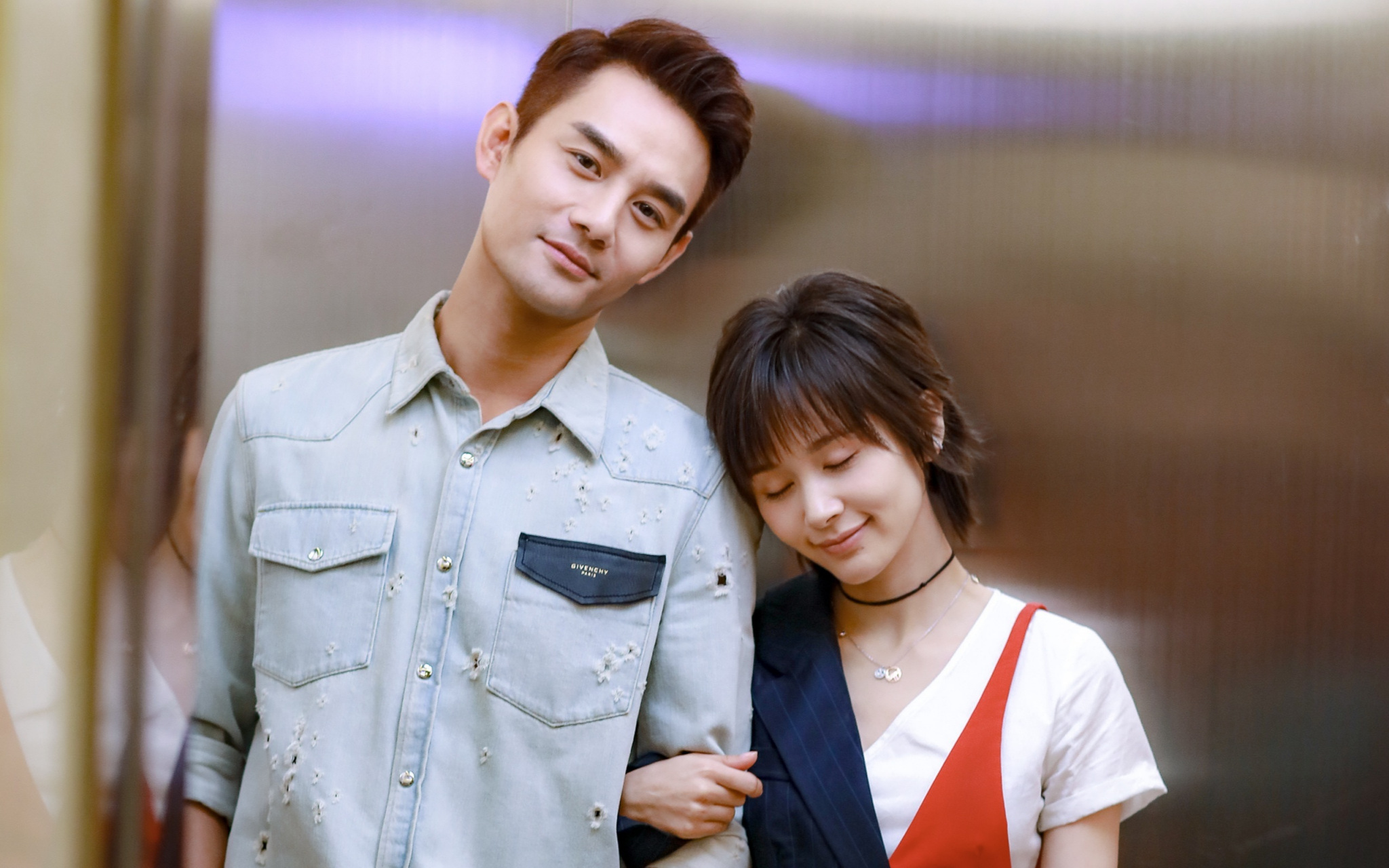 万万没想到,王凯和王子文拍摄的新剧,两人在剧中的吻戏,看得让人血脉