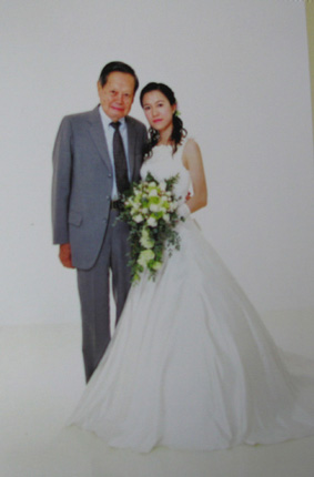 杨振宁应该感谢翁帆