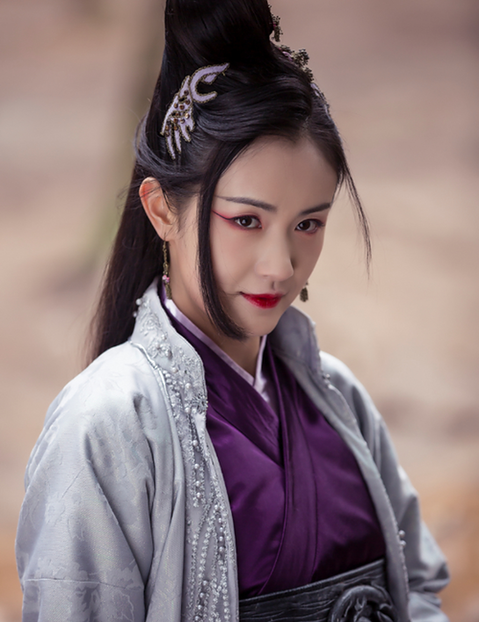 演员舒杨可能对于很多人来说这个人有些陌生,不过也不奇怪毕竟她本身