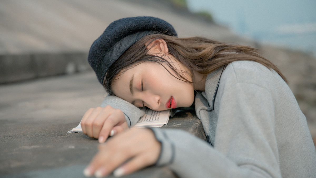 如果彼此相遇得再晚一点,晚到在各.@一文心语的动态