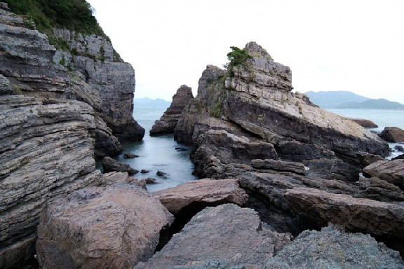 悬鹁鸪岛景区图片