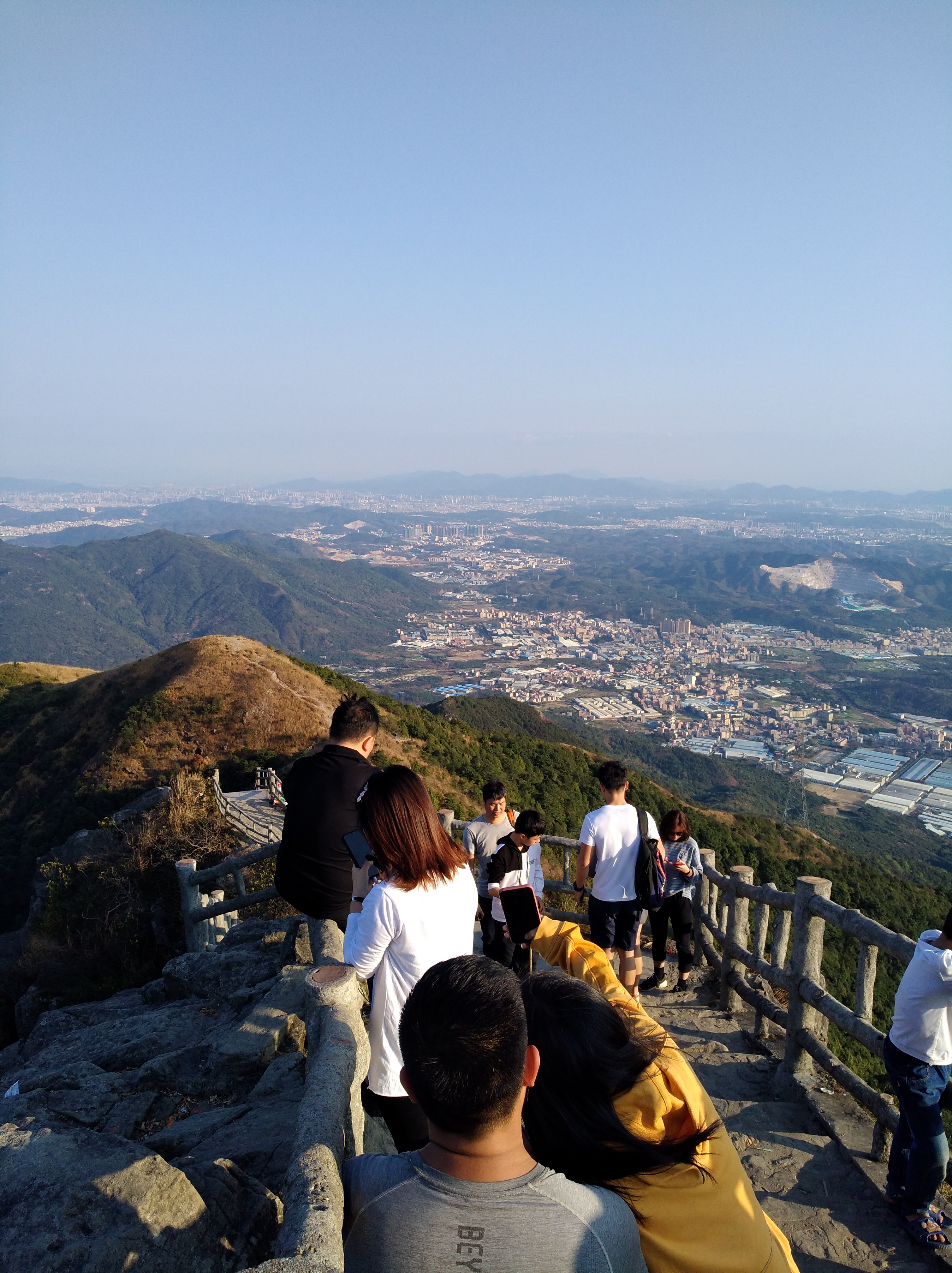 东莞银瓶山多高图片