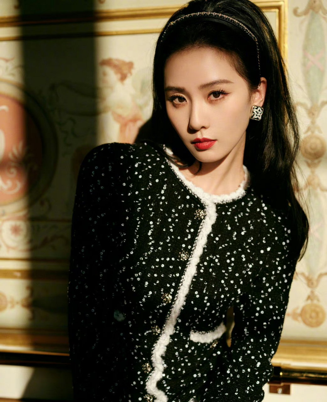 刘诗诗巴黎时装周生图,刘诗诗 巴黎高定时装周看秀造型96!