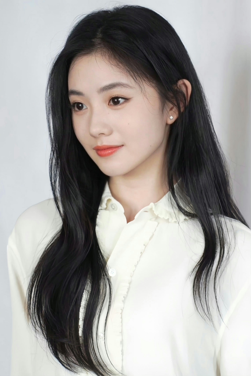 白夜行,唐泽雪穗,好美好美. #美女# #娱乐最前沿# #ai共创计划