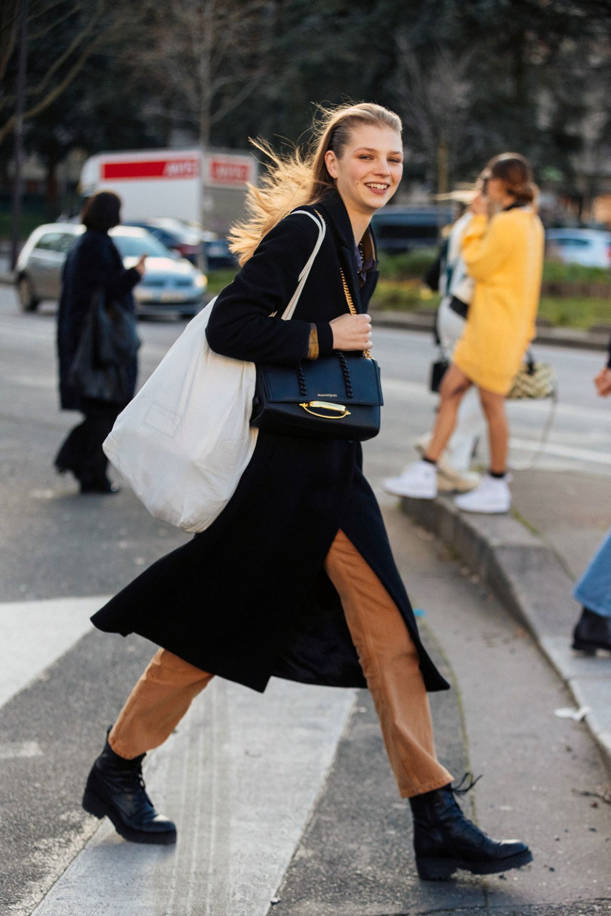 欧美街拍穿搭分享,帅气时尚,简单随性