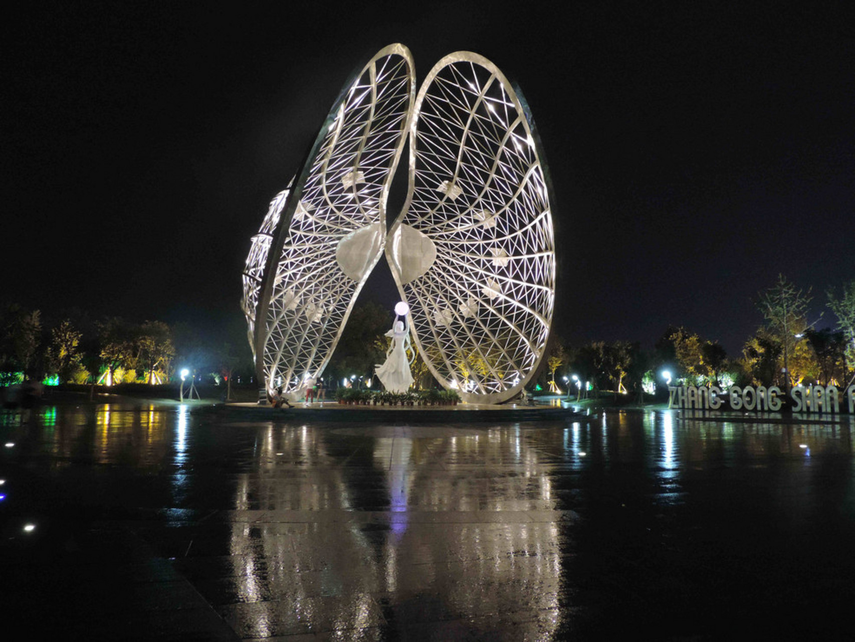 去蚌埠旅游回来后,说说我对蚌埠的看法.