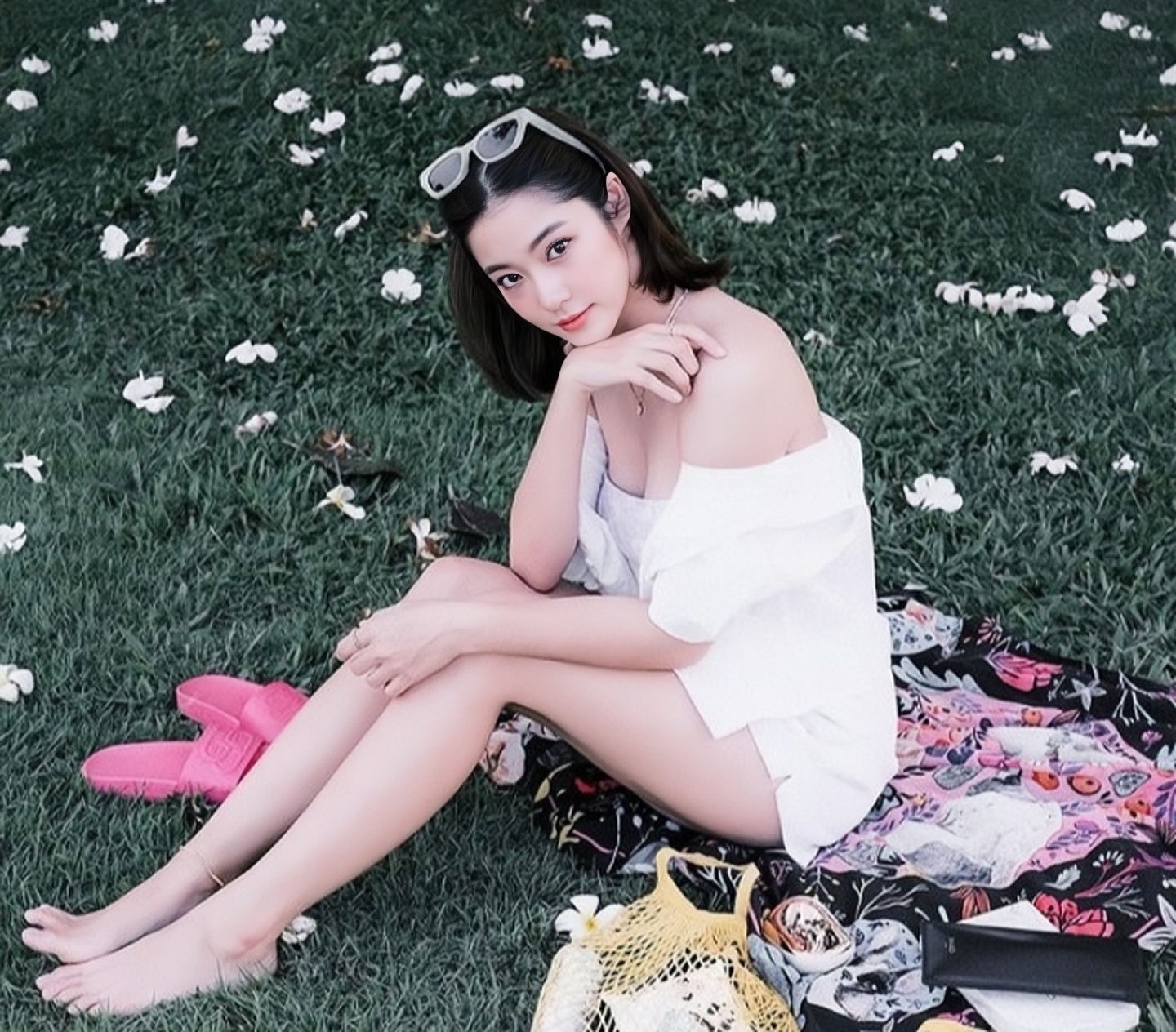 美图欣赏-泰国gmmtv旗下九位美女艺人