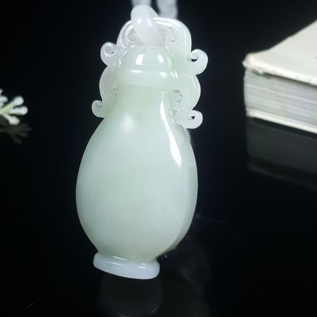 一体链·平安瓶 精品和田玉翠青一体链 平安瓶 挂件