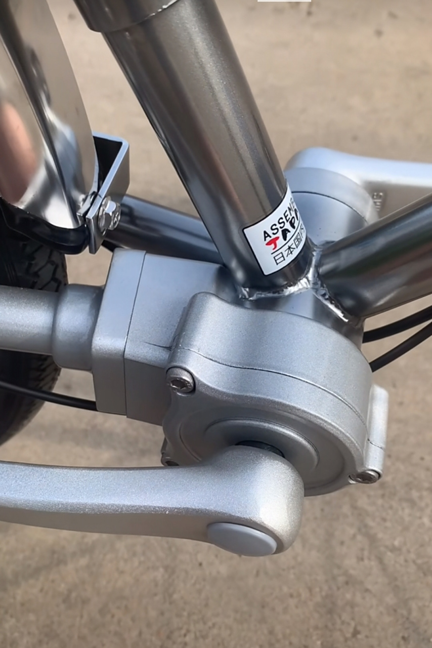 日本的自行车居然没有链条!竟然是齿轮传动,这也太先进了吧!